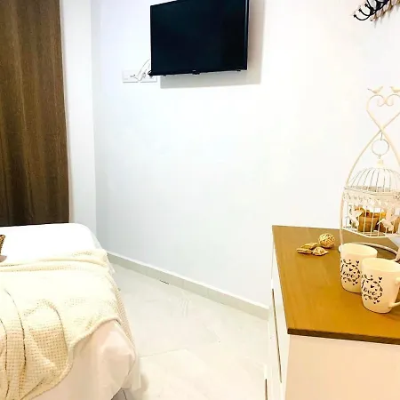 Wonderful&young Triplex Playa Américas Appartamento *